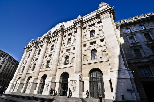 Borsa Italiana Oggi 14 gennaio 2021: stacco dividendo straordinario FCA in primo piano Borsa Italiana Oggi 14 gennaio 2021: stacco dividendo straordinario FCA in primo piano