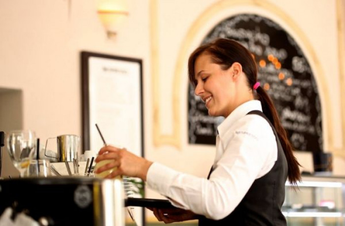 Stasera 15 gennaio 50 mila bar e ristoranti aperti anche per cena con l'iniziativa Stasera 15 gennaio 50 mila bar e ristoranti aperti anche per cena con l'iniziativa