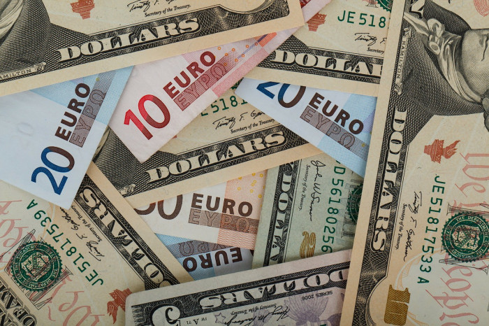EURUSD: analisi algoritmica Daily 5 febbraio 20200 (mercati chiusi) EURUSD: analisi algoritmica Daily 5 febbraio 20200 (mercati chiusi)