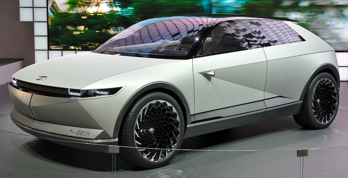 IONIQ 5, il nuovo suv elettrico di Hyundai IONIQ 5, il nuovo suv elettrico di Hyundai