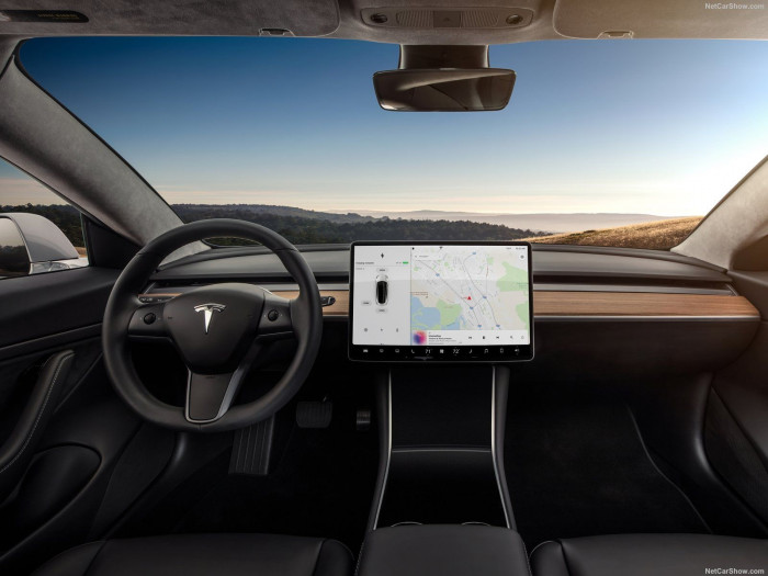 Tesla: le sue concorrenti si stanno muovendo. Chi ambisce al trono? Tesla: le sue concorrenti si stanno muovendo. Chi ambisce al trono?