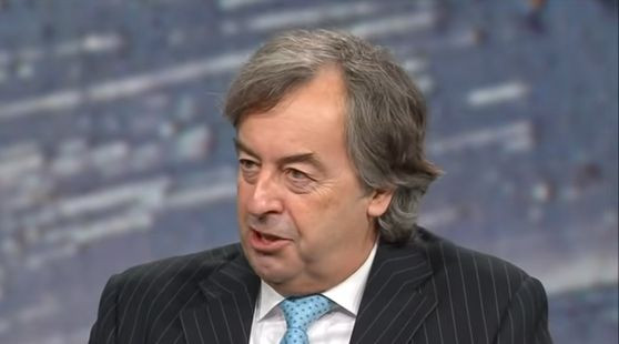 L'emergenza Covid porta i virologi in Tv, ma quanto guadagnano? Ecco compensi e guadagni per le loro apparizioni L'emergenza Covid porta i virologi in Tv, ma quanto guadagnano? Ecco compensi e guadagni per le loro apparizioni