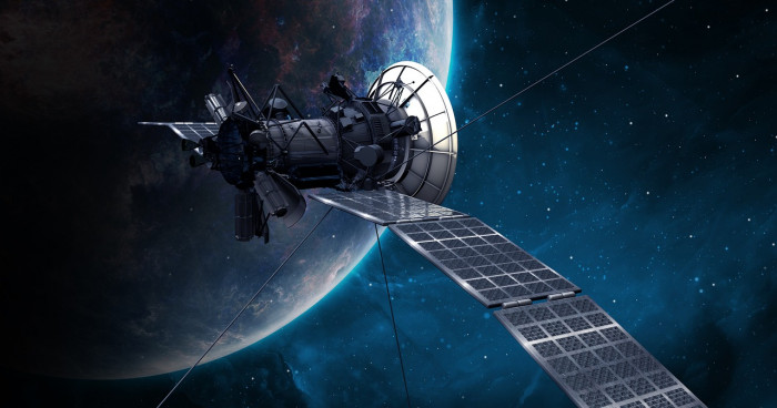 Pagamenti blockchain tra satelliti in orbita: JP Morgan vola in alto Pagamenti blockchain tra satelliti in orbita: JP Morgan vola in alto