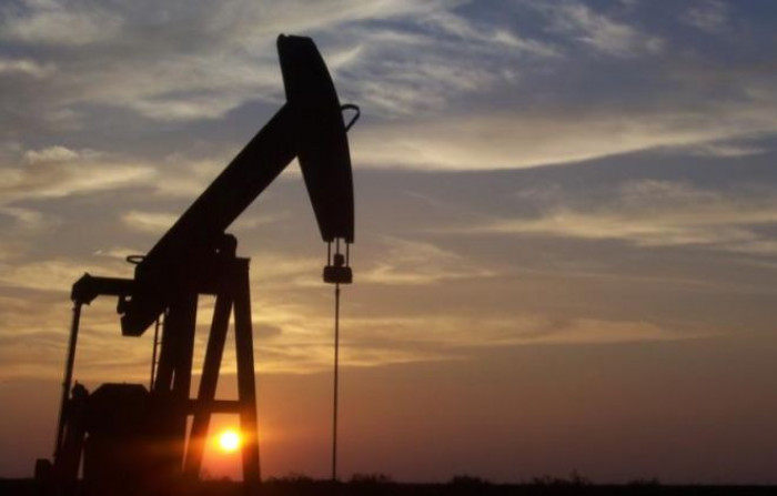 Petrolio: impianto Saudi Aramco sotto attacco con missili e droni ad opera dei ribelli dello Yemen Petrolio: impianto Saudi Aramco sotto attacco con missili e droni ad opera dei ribelli dello Yemen