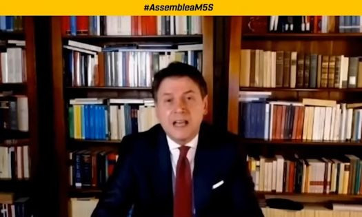 Conte pronto a rifondare il Movimento 5 Stelle, nel suo piano anche voto digitale e regole contro le correnti Conte pronto a rifondare il Movimento 5 Stelle, nel suo piano anche voto digitale e regole contro le correnti