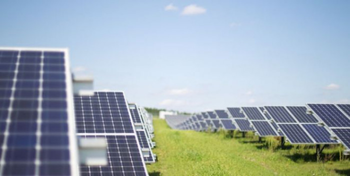 Sicilia, accordo Amazon-Engie per la costruzione di due impianti agro-fotovoltaici Sicilia, accordo Amazon-Engie per la costruzione di due impianti agro-fotovoltaici