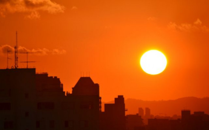 Cambiamento climatico, in Canada registrati quasi 50 gradi ma per gli esperti è solo l'inizio Cambiamento climatico, in Canada registrati quasi 50 gradi ma per gli esperti è solo l'inizio