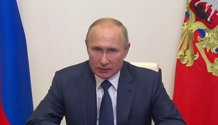 La Russia taglia tutti gli asset in dollari Usa. La risposta al clima di crescente tensione tra i due Paesi La Russia taglia tutti gli asset in dollari Usa. La risposta al clima di crescente tensione tra i due Paesi