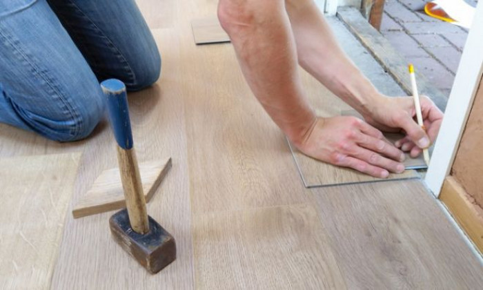 Bonus Pavimenti 2021: ecco come fare per sostituire gratis i pavimenti di casa e dell'ufficio Bonus Pavimenti 2021: ecco come fare per sostituire gratis i pavimenti di casa e dell'ufficio