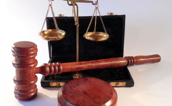 Il datore di lavoro può sospendere chi non si vaccina. Ecco cosa dice la sentenza del tribunale di Modena Il datore di lavoro può sospendere chi non si vaccina. Ecco cosa dice la sentenza del tribunale di Modena