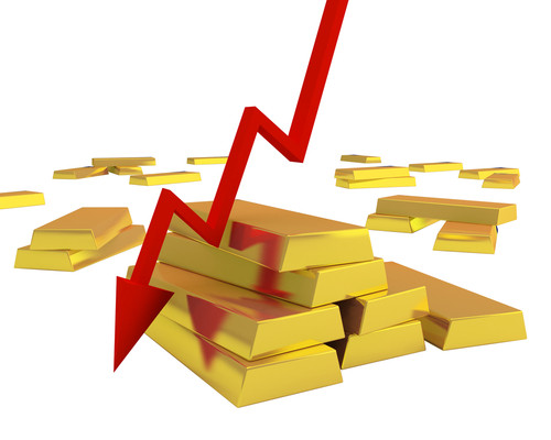 Prezzo oro: continuerà a scendere ancora? Come investire in questi casi Prezzo oro: continuerà a scendere ancora? Come investire in questi casi