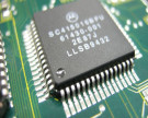 Carenza di chip: ecco com'è iniziata la crisi delle componenti elettroniche