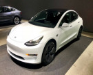 La Tesla Model 3 è l'auto più venduta. Per la prima volta a guidare la classifica mensile è un'auto elettrica