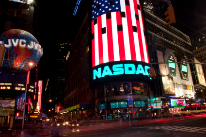 Perchè Wall Street va in rosso e quali sono le azioni da comprare oggi?