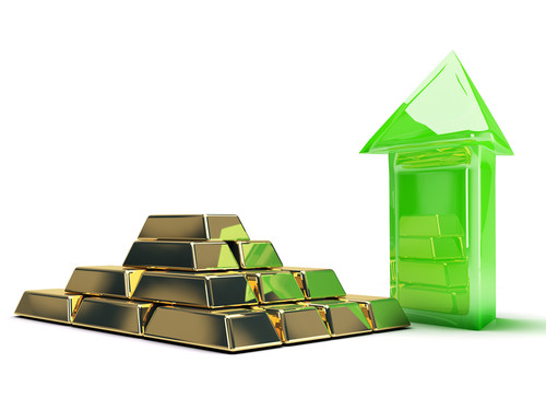 Prezzo Oro ai massimi da 5 settimane e mezzo: conviene andare lunghi sul gold?