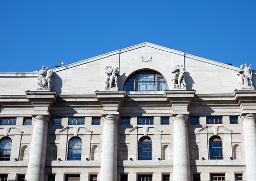 Borsa Italiana Oggi 3 febbraio 2022: calma in attesa della BCE. Rimbalzino per Saipem Borsa Italiana Oggi 3 febbraio 2022: calma in attesa della BCE. Rimbalzino per Saipem