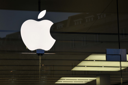 Trimestrale Apple e previsioni: come investire? C'è upside goloso sui prezzi Trimestrale Apple e previsioni: come investire? C'è upside goloso sui prezzi