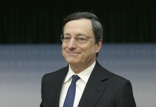 Mario%20Draghi%20%2C%20360b%20 %20shutterstock 190453160
